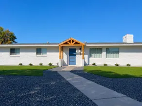 Slate & Amber: Entire home, Pool, Hot Tub, Cinema - Image 2