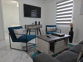 Cozy Downtown Lake Mary House - Image 3