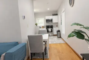 Top-Rated 2BR Suite Retreat | Near DT | Superhost - Image 3
