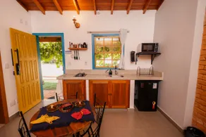 Cozy Copper Cottage behind Parque das Águas - Image 3