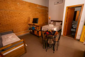 Cozy Copper Cottage behind Parque das Águas - Image 2