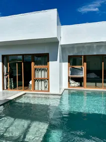Modern 3BR Pool Villa near Beach w/AC Wifi Netflix - Image 5
