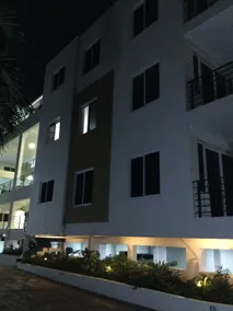 CozyPaddington 1BR | Rooftop Pool & 24/7 Security - Image 4