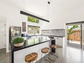 Lux 2 bedroom 2 bathroom house. Built in 2024 - Image 5