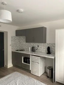 Cozy studio close to city (AR2) - Image 4
