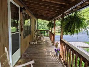 Mountain Happiness Cabin - Image 3