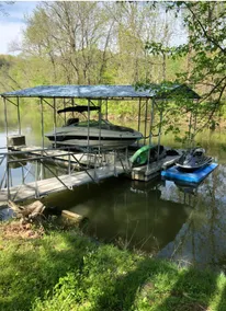 Lake Retreat - Image 4