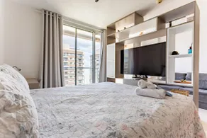 5-star apartment inside the Df Plaza shopping mall - Image 3