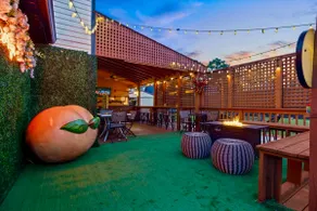 “The Georgia Peach House” w/ENT. DECK DTAtl /Arpt. - Image 3