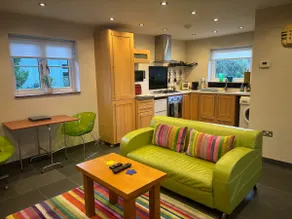 Self-contained 1 bed annexe in semi-rural location - Image 3