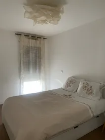 Entire apartment with Seine view - Image 5