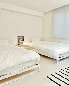 Gangnam, Daechi-dong, Academy District, COEX, Jamsil, Lotte World, Tower | 10 minutes on Line 2 | Hotel Bedding | Excellent Cleanliness - Image 5