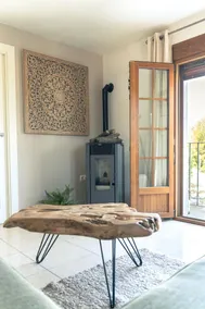 House with a view - Image 3