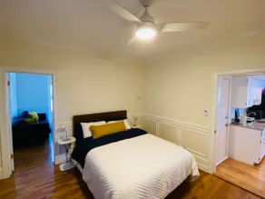 Stylish 2BR Near Harvard, MIT & Boston - Image 3