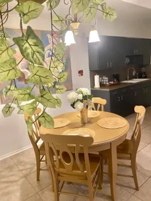 Centrally located and family-friendly, 2 bedrooms, 2 bathrooms - Image 5