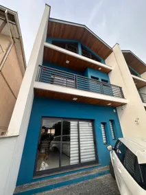 Triplex, modern and sophisticated. 100m from the beach. - Image 3