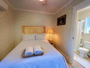 A Single House-1B1B - Image 2