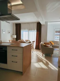 Cozy Beachfront Apartment in Palamós - Image 2