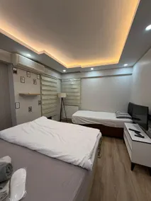 Air-conditioned apartment in a central location - Image 5