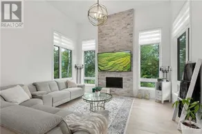 Stunning Home close to Ottawa - Image 3