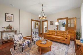 Charming & Updated 1867 Brick House Sleeps 12 - Image 3