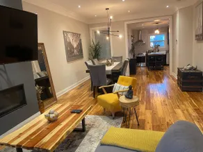Cozy Cottage Vibes in the City - Image 3
