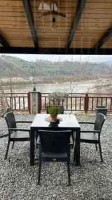 Large Garden with Stream View - Image 4