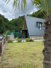 Large Garden with Stream View - Image 3