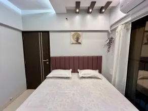 La Olive 1 BHK Service Apartment - Image 4