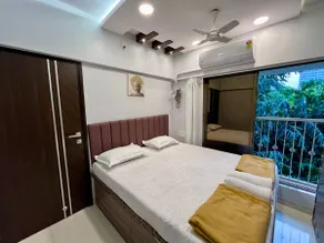La Olive 1 BHK Service Apartment - Image 5