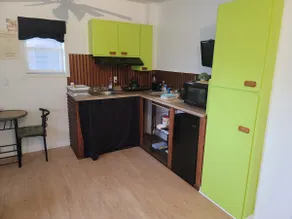 Comfy 1 bdrm apartment close to highway - Image 4