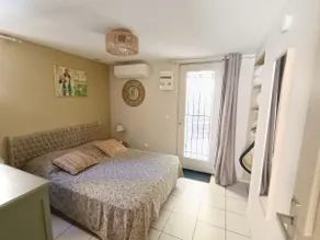 air-conditioned house, garden, 5 min walk from the beaches - Image 4