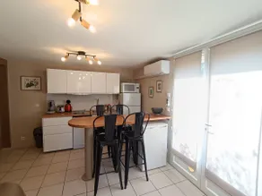 air-conditioned house, garden, 5 min walk from the beaches - Image 2