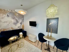 Black Lux Spa-Jacuzzi & Sauna • Home Cinema - Image 3