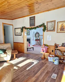 1066 Hastings House - Image 3