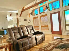 Cozy Indian Lake Chalet on Golf Course with Arcade/Gameroom - Image 4