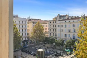 Vieux-Port studio, view of Notre-Dame de la Garde - Image 2