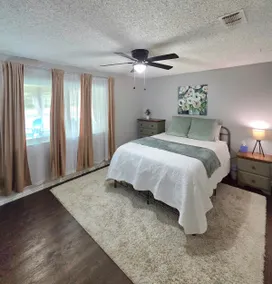 Relax & Play | Spacious Retreat | Pool | Sleeps 10 - Image 5