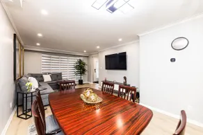 Matilda’s Luxury House - Image 3