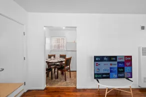 Bright 1BR Free Parking by Venice & Santa Monica - Image 5
