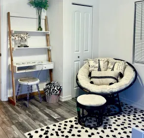 Downtown Safety Harbor, steps from restaurants! - Image 5