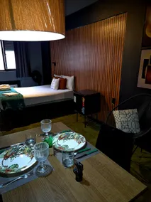 Green Quartz, Cozy Studio in Downtown - Image 5