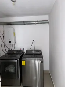 3 BR - Cozy & Quiet Apartment - Image 3
