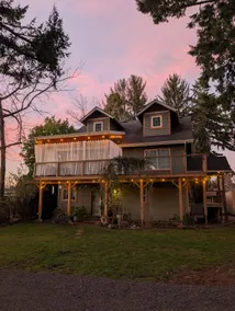 The Lost Treehouse Apartment - Image 3