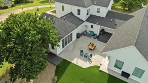 Spacious Country Getaway in the City! - Image 4