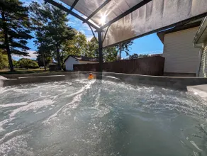 French Island w/Hot Tub, Kayak, Lake View, EV - Image 2