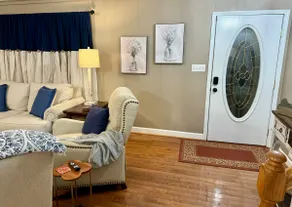 Hidden Gem in Calera Cozy 3BR Parks Wineries - Image 4