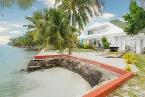Luxury 5-Bedroom Beachfront Villa - Image 3