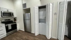 New home in historic Stroudsburg - Image 4