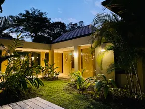 Luxury House in Nature Reserve - Image 2